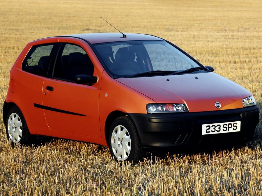  Fiat Punto 3-Door 1999 года  (UK) (фото 5 из 9)